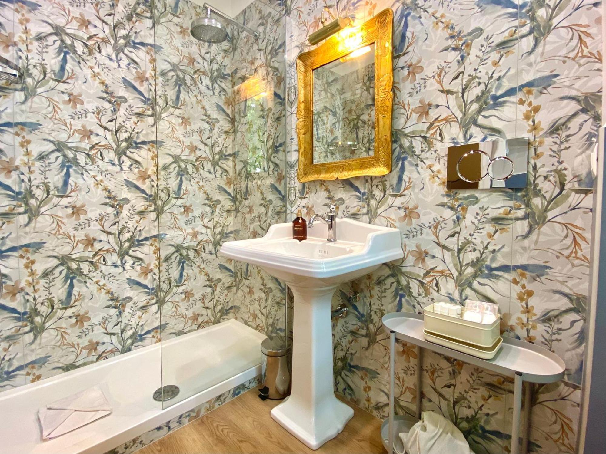 Queen Of Rome Luxury Rooms Extérieur photo