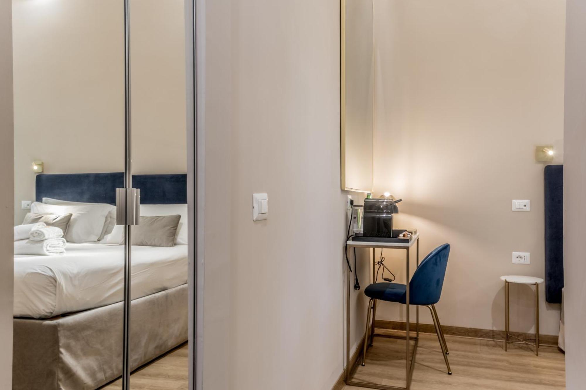 Queen Of Rome Luxury Rooms Extérieur photo