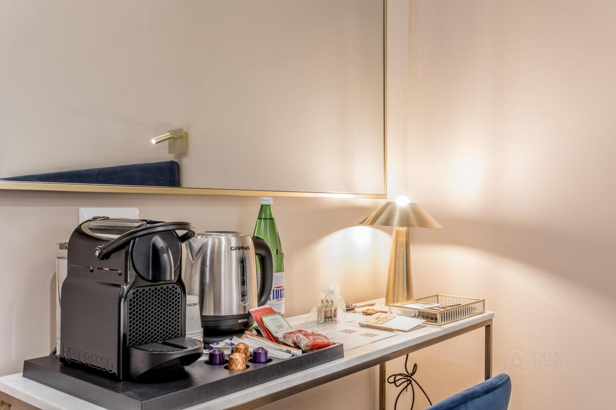 Queen Of Rome Luxury Rooms Extérieur photo